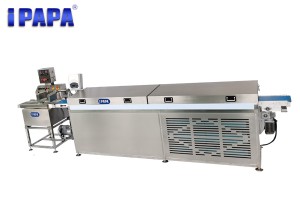 PAPA chocolate world enrobing machine