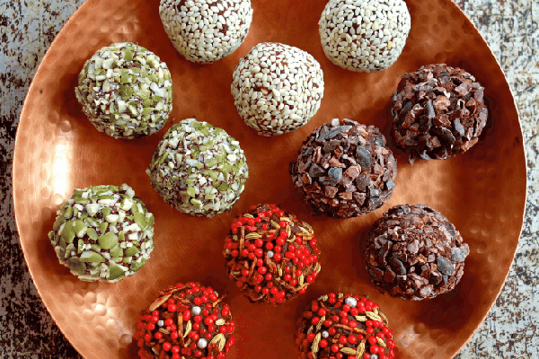 What is the difference between energy balls and energy bars?How to make energy balls delicious？