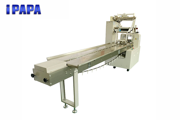 Lowest Price for Pastry Tray Arranging Machine -
 Flow wrapper packaging machine	 – Papa