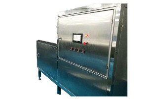 Chocolate tempering machine