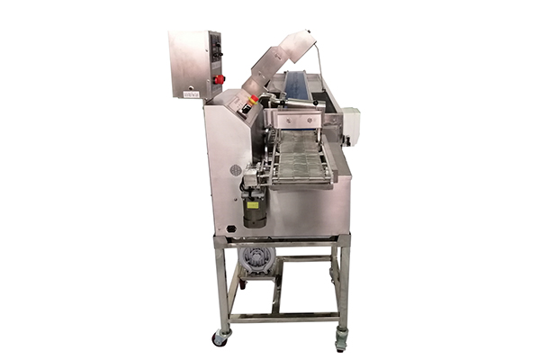 Big discounting Automatic Encrusting Making Machine -
 Machine that integrates temperature adjustment, coating and depositing functions chocolate enrober for sale uk – Papa