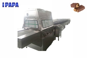 Chocolate coating machine for cereal bar