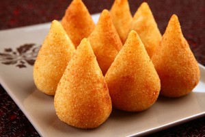 Small output type Brazilian coxinha machine