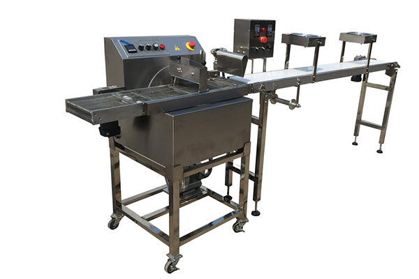 8 Year Exporter Tamarind Ball Rolling Machine -
 Commercial automatic small mini chocolate enrobing production line – Papa