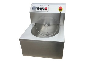 Automatic chocolate tempering mini chocolate enrober with cooling tunnel